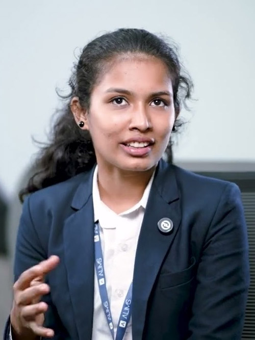 top 10 business schools